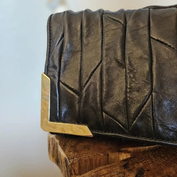 Juicy Couture Black Dressy Formal Wide Leather Ribbed Crossbody Dust Cover - Picture 9 of 15